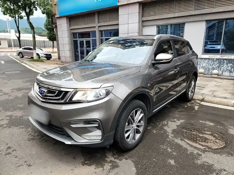 Geely Boyue 1.8 TD Auto 2 WD Smart Grace
