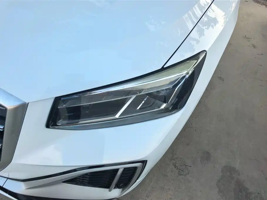 Audi Q2 L 35 TFSI Progressive Dynamic