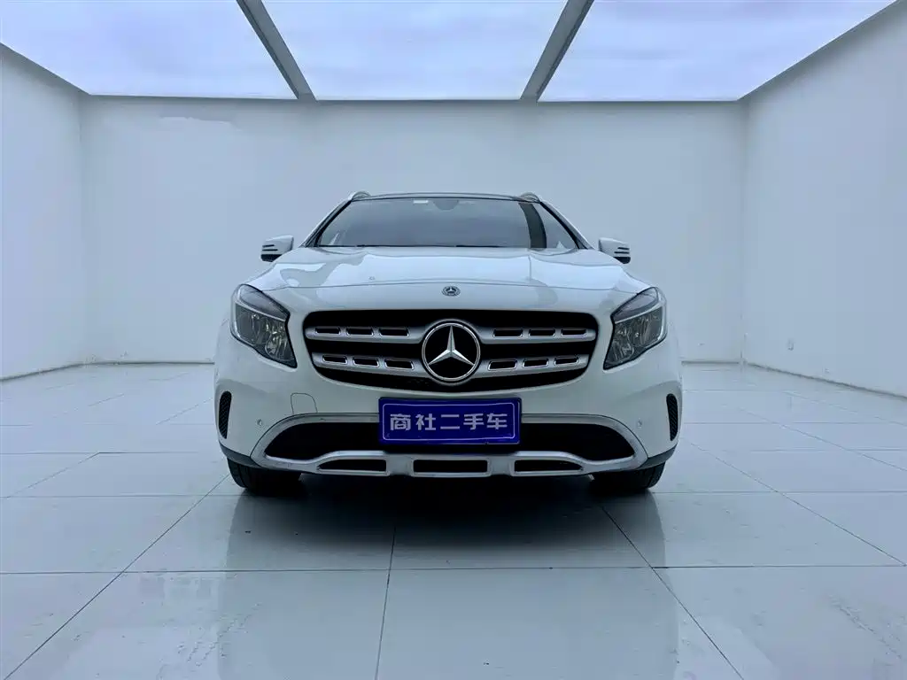 Mercedes-Benz GLA GLA 200 Dynamic