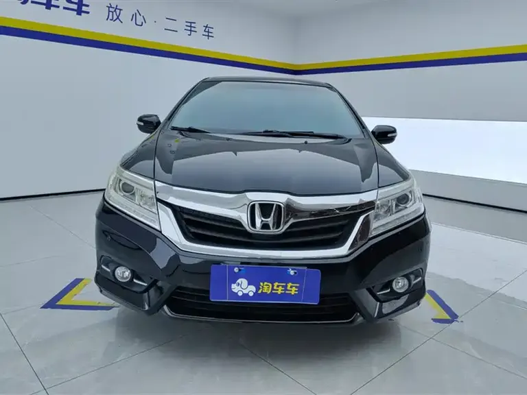 Honda Crider 1.8 L Auto Comfort