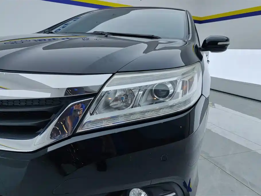 Crider 1.8 L Auto Comfort