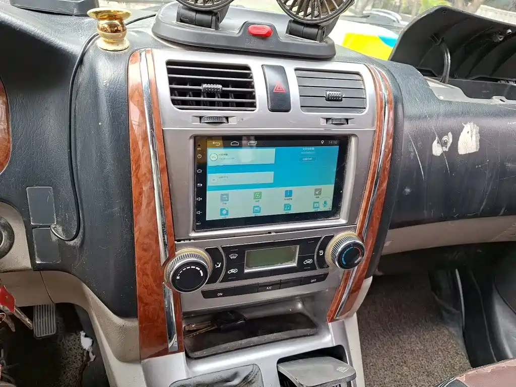 Grace 2.0 L Express Utility