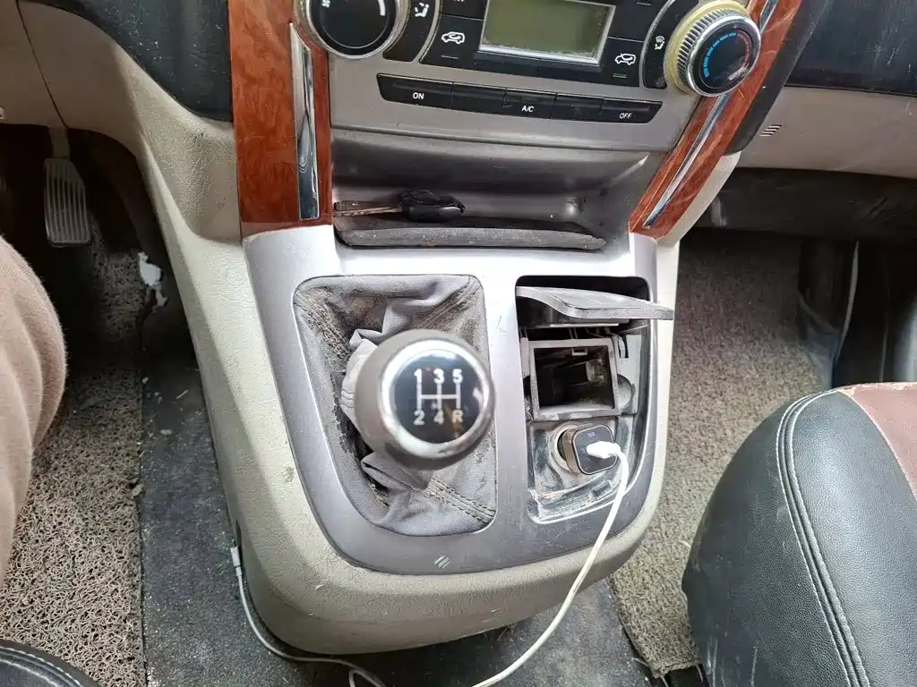Grace 2.0 L Express Utility
