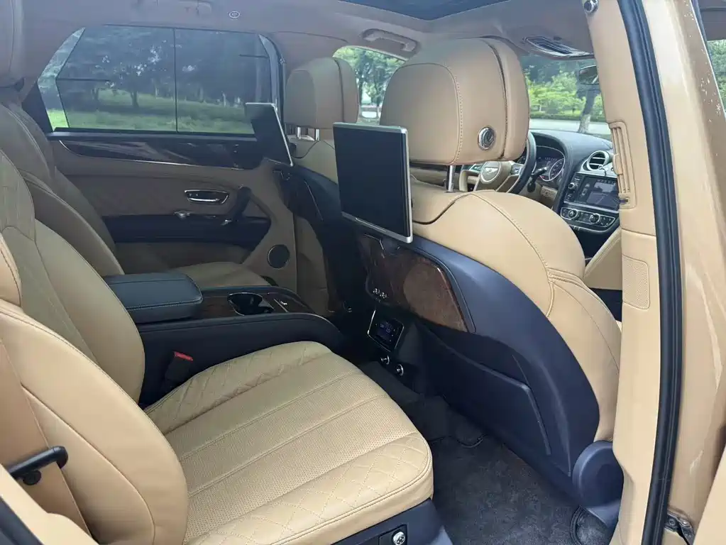 Bentayga 6.0 T Standard