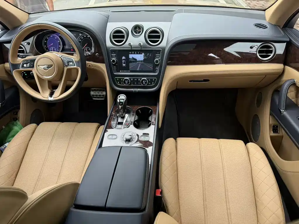 Bentayga 6.0 T Standard