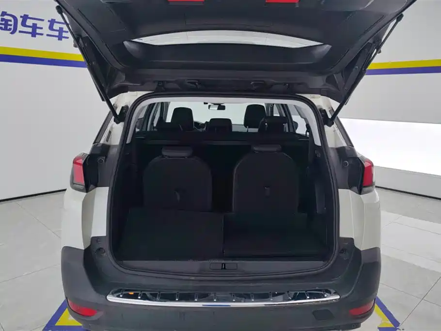 Peugeot 5008 350 THP 7-seat Elite
