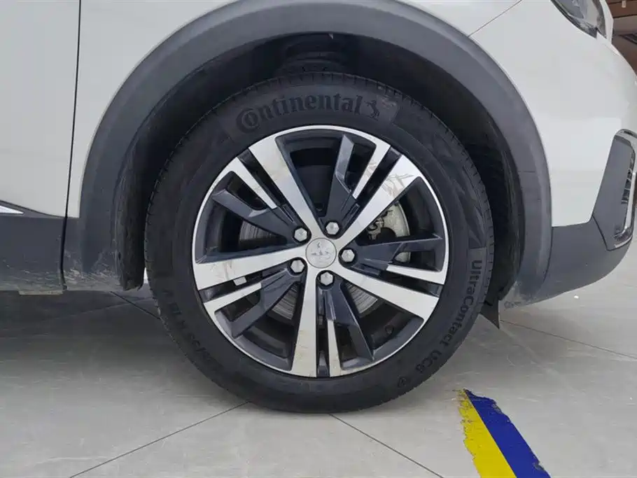 Peugeot 5008 350 THP 7-seat Elite