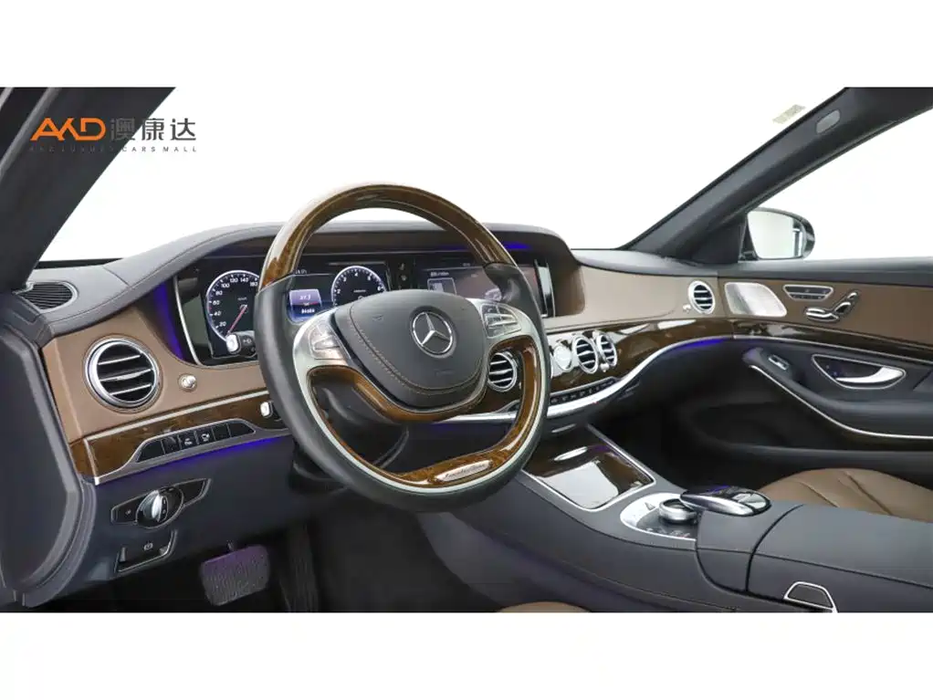 Maybach S-Class 迈巴赫S级2015款 S 400 4 MATIC