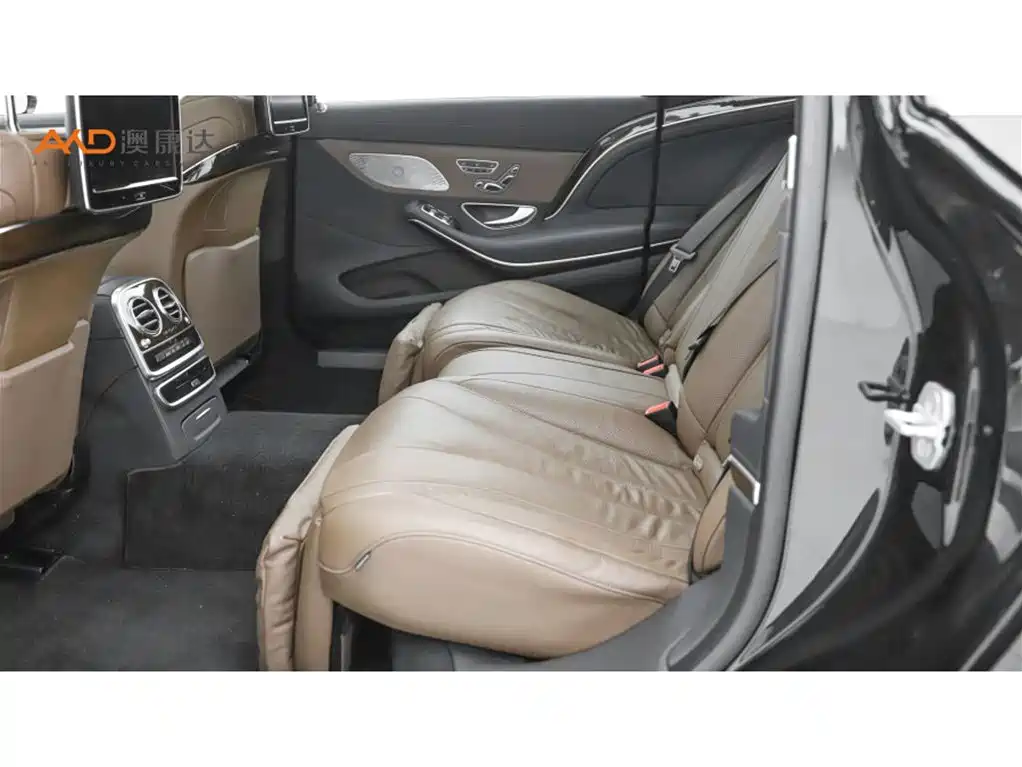 Maybach S-Class 迈巴赫S级2015款 S 400 4 MATIC