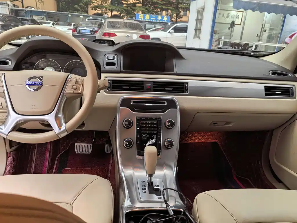 Volvo S80 L 2.0 T Smart Style