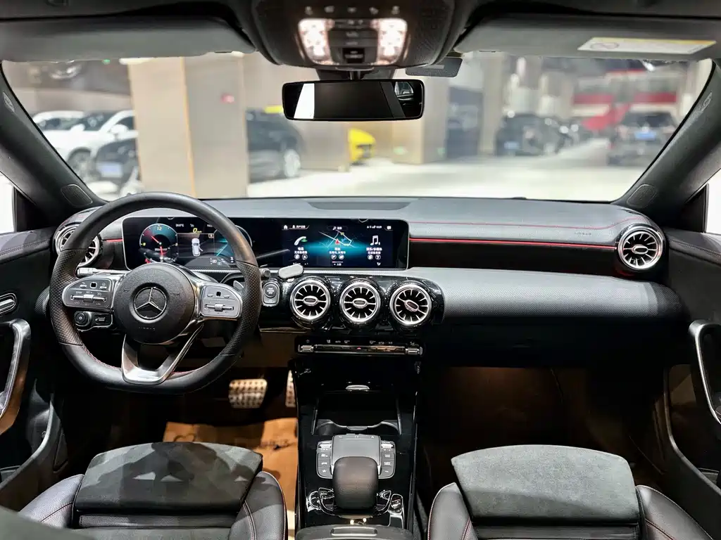 Mercedes-Benz CLA (Import) CLA 200 Sport Hunting
