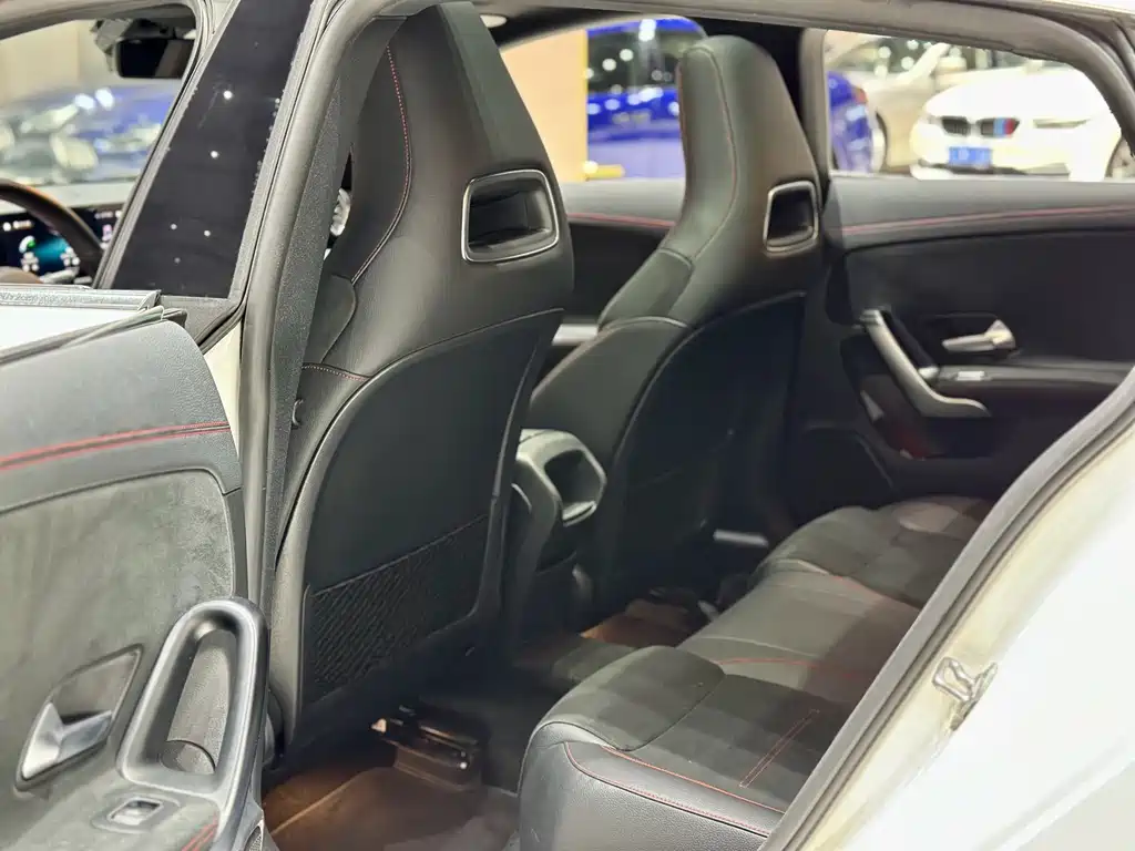 Mercedes-Benz CLA (Import) CLA 200 Sport Hunting
