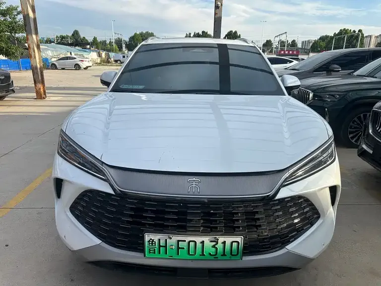 BYD Song L DM-i 160 km Outstanding