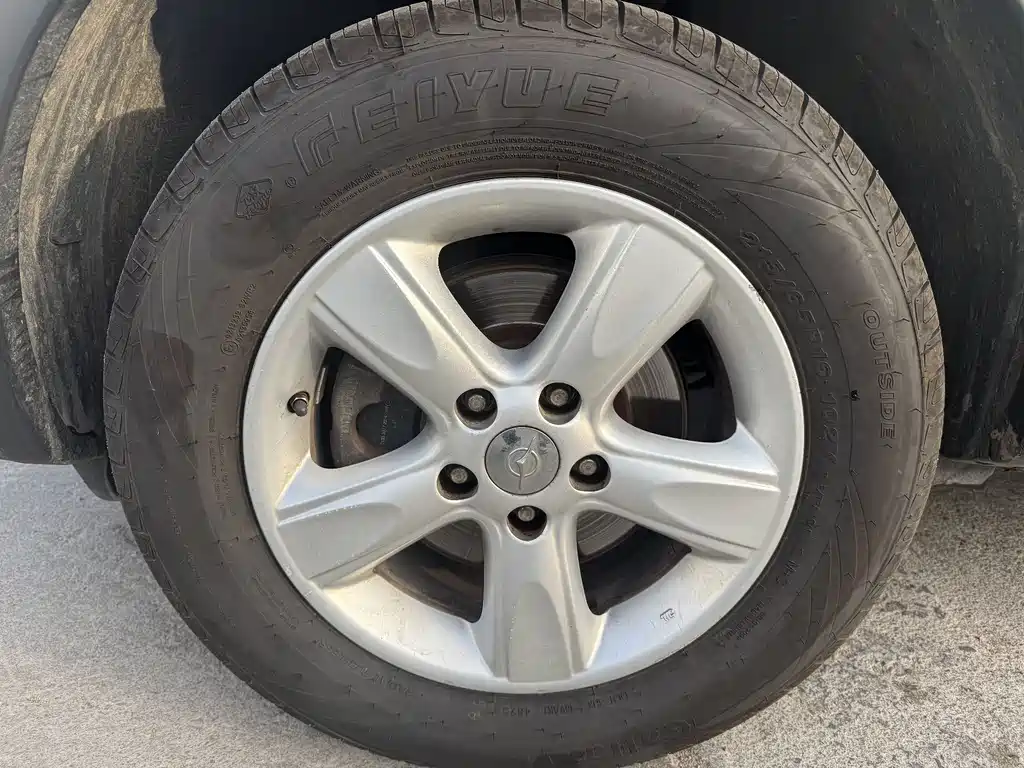 Haima S5 海马S5 2014款 1.6 L 手动智炫型