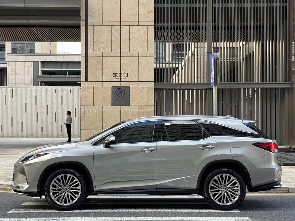 Lexus RX Facelift 450 hL 4 WD Elegant 7-seat
