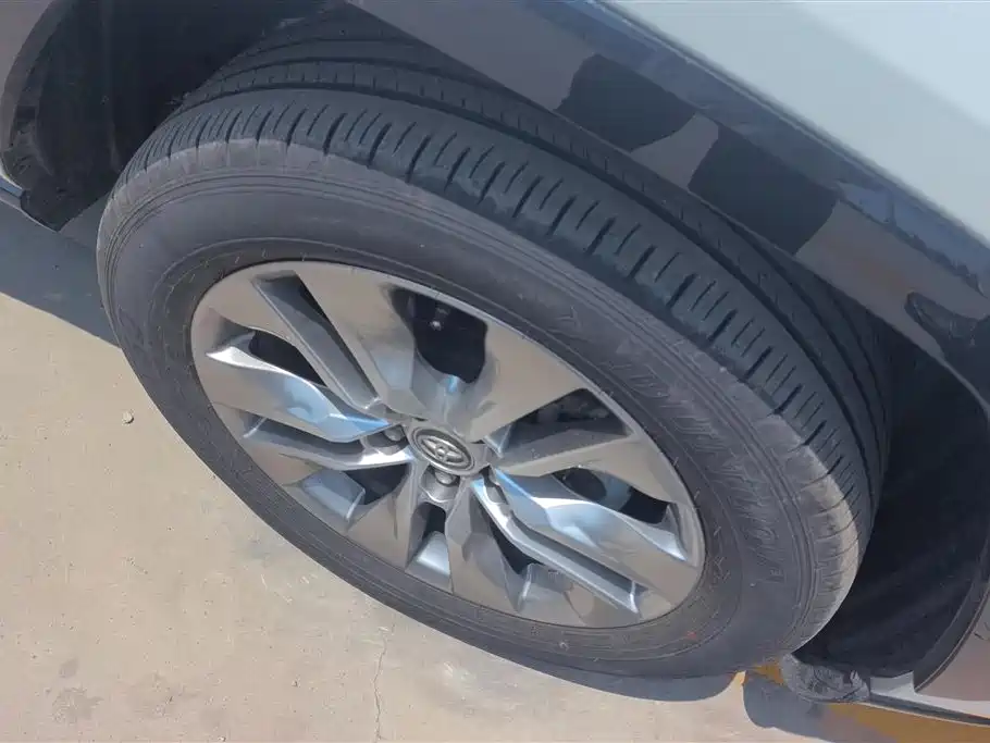 Wildlander 2.0 L CVT 2 WD Urban