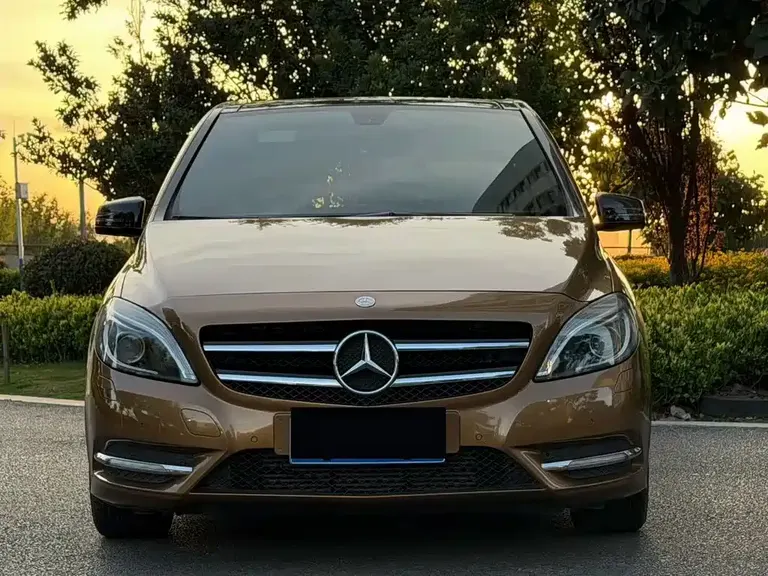 Mercedes-Benz B-Class B 200