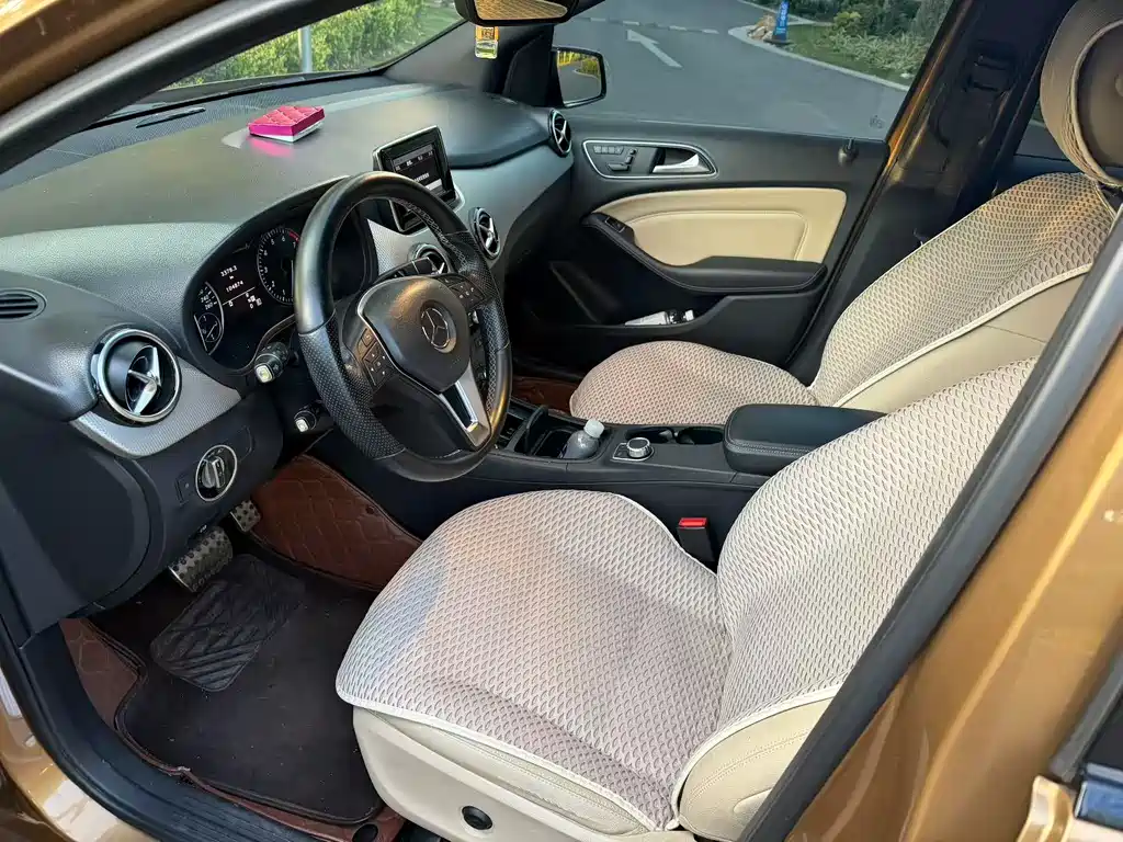 Mercedes-Benz B-Class B 200