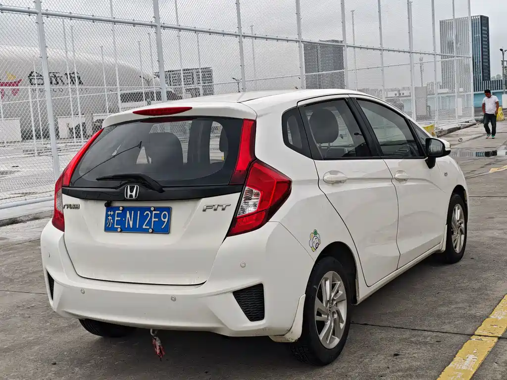 Fit 1.5 L LX CVT Comfort