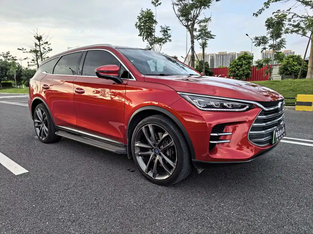 Tang NEV DM 2.0 T Full-time 4 WD Connected Creative Enjoyment 7-seat CN-V