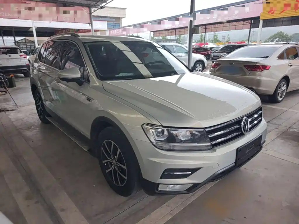 Tiguan L 330 TSI Auto 2 WD Luxury