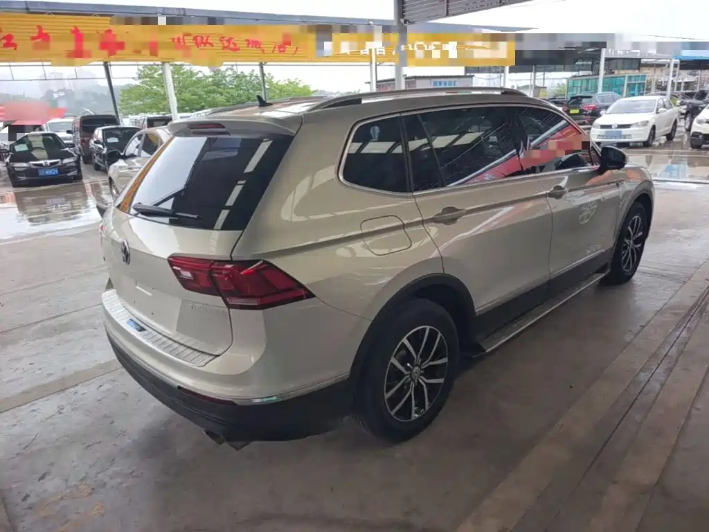 Tiguan L 330 TSI Auto 2 WD Luxury
