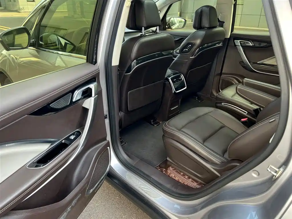 Jiaji 1.5 TD MHEV DCT Premium Enjoyment