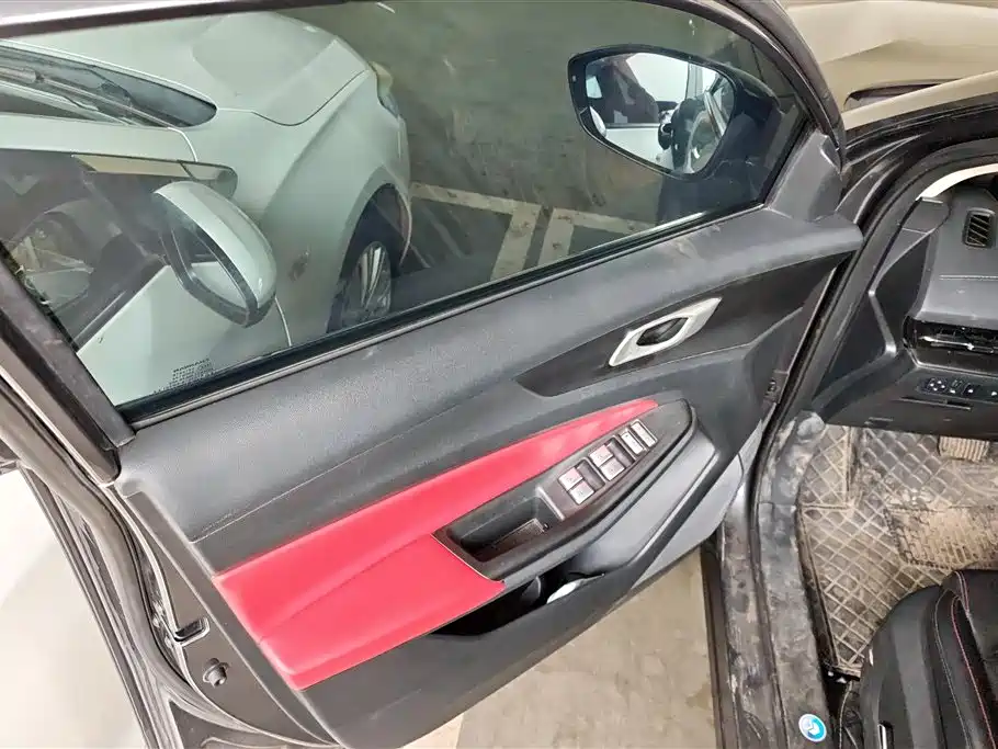 Changan CS55 PLUS 长安CS55 PLUS 2022款 第二代 1.5 T DCT尊享型