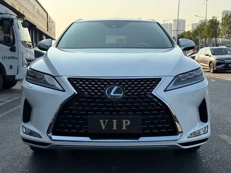 Lexus RX Facelift 450 hL 4 WD Distinguished 6-seat
