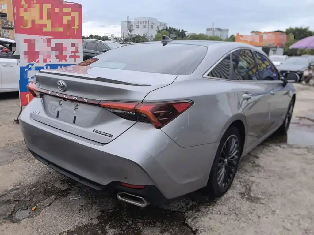 Avalon 2.5 L Touring Distinguished CN-VI