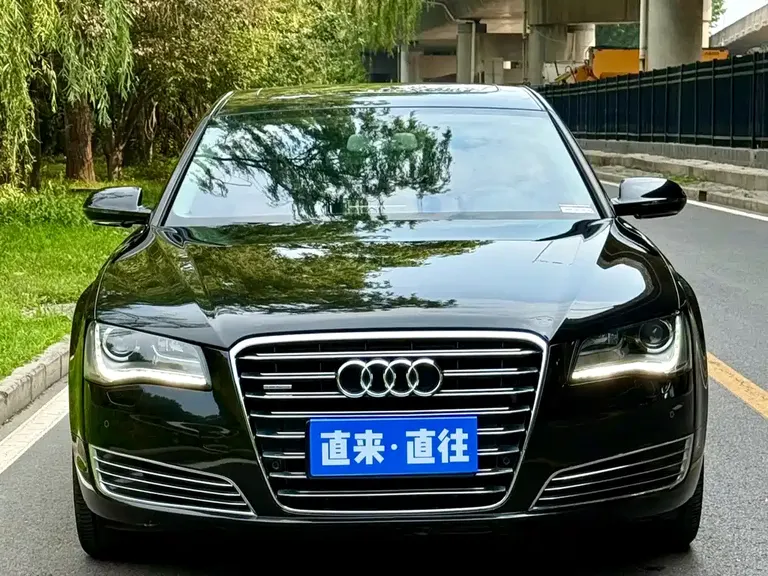 Audi A8 A8 L 45 TFSI quattro Luxury