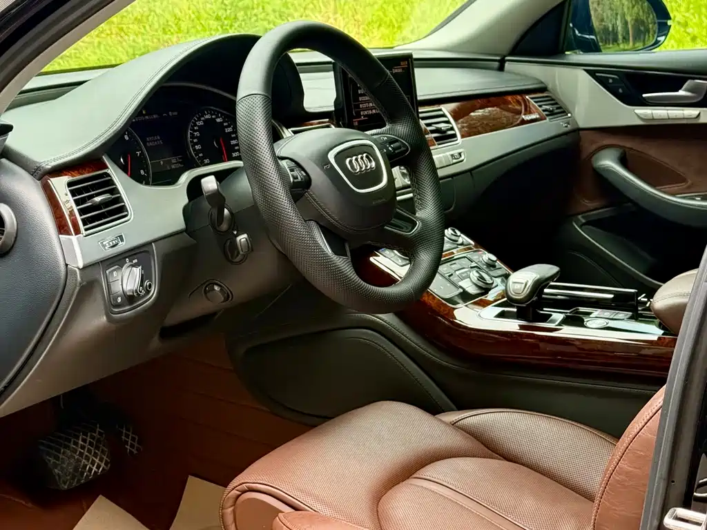 Audi A8 A8 L 45 TFSI quattro Luxury