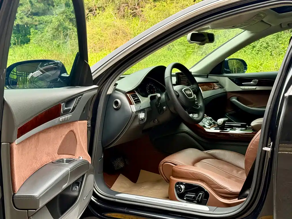 Audi A8 A8 L 45 TFSI quattro Luxury