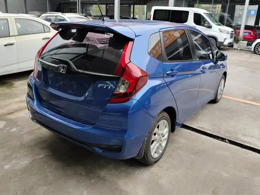 Fit 1.5 L CVT Comfort Sunroof