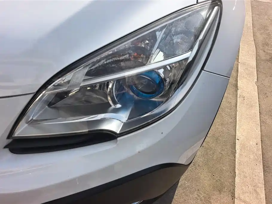 Encore 1.4 T Auto 2 WD Urban Leading