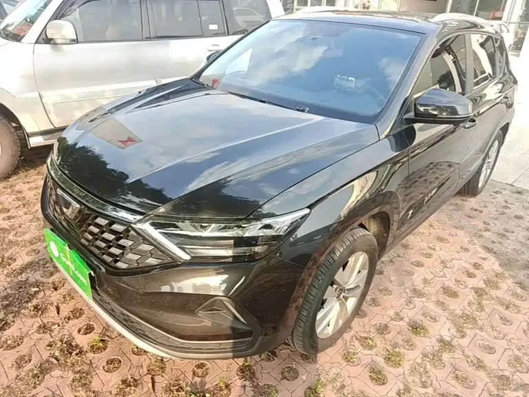 Jetta VS5 280 TSI Auto Progressive