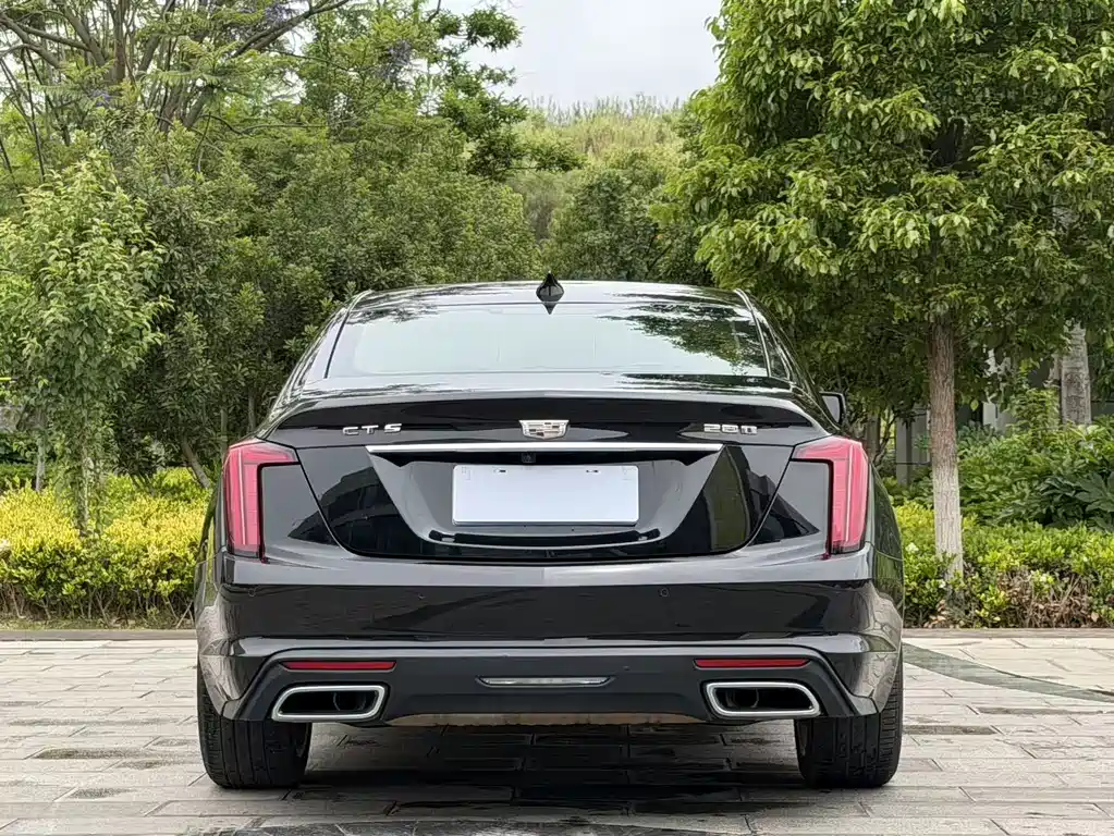 Cadillac CT5 28 T Luxury