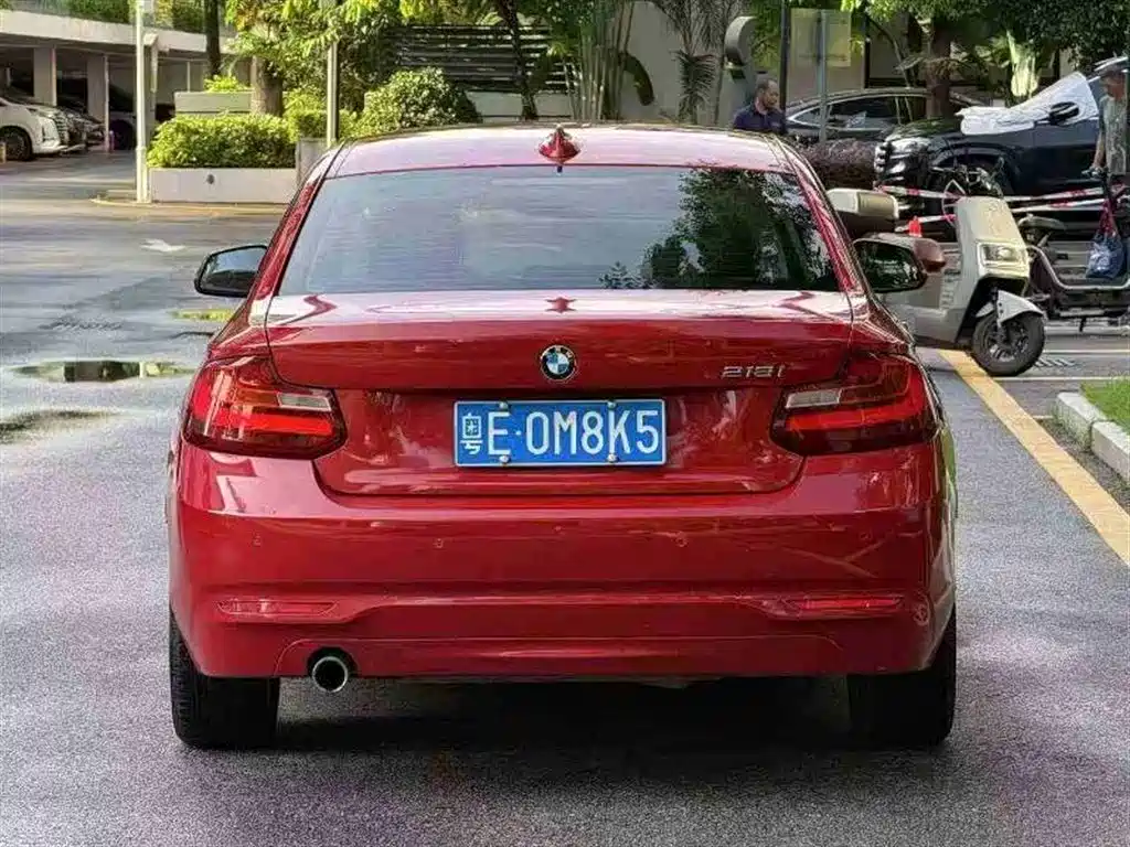 BMW 2 Series (Import) 218 i