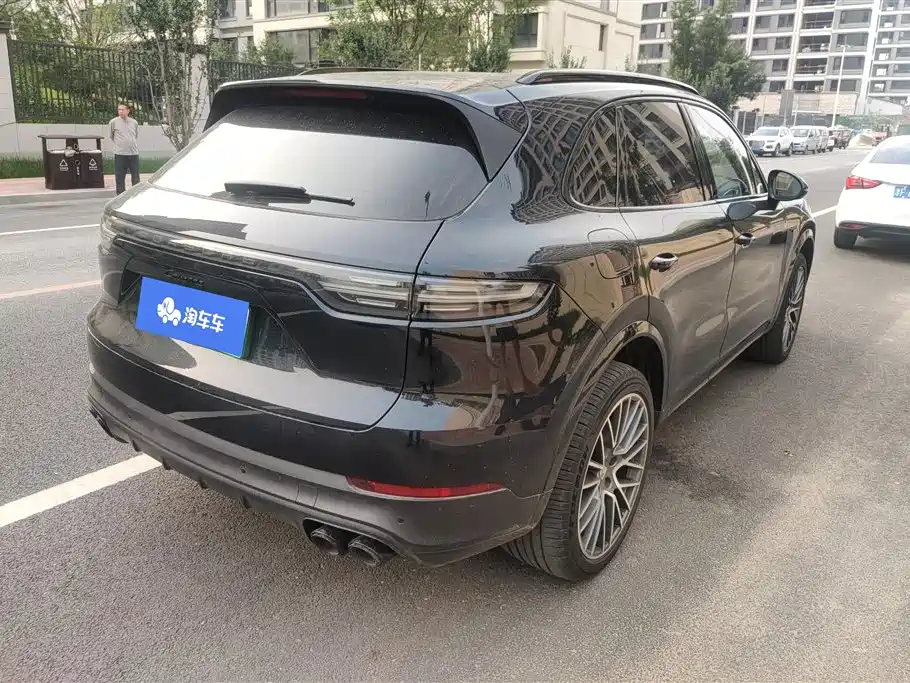 Cayenne NEV Cayenne E-Hybrid 2.0 T Platinum