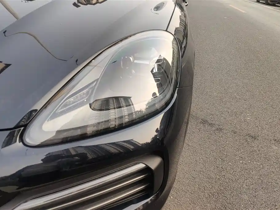 Cayenne NEV Cayenne E-Hybrid 2.0 T Platinum