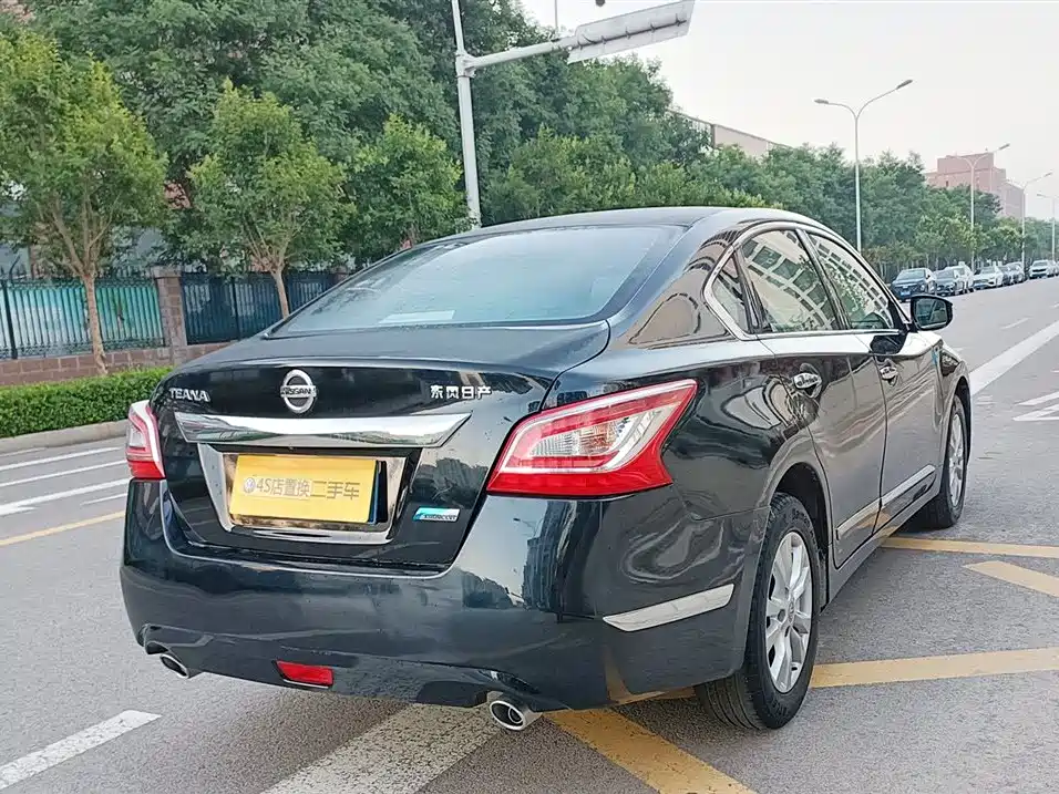 Teana 2.0 L XL Comfort