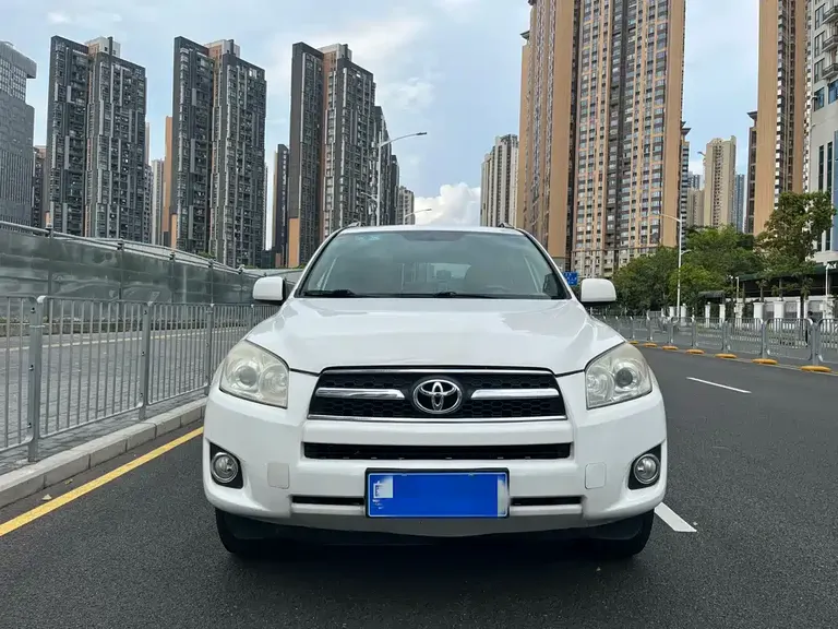 Toyota RAV4 2.0 L Auto Classic