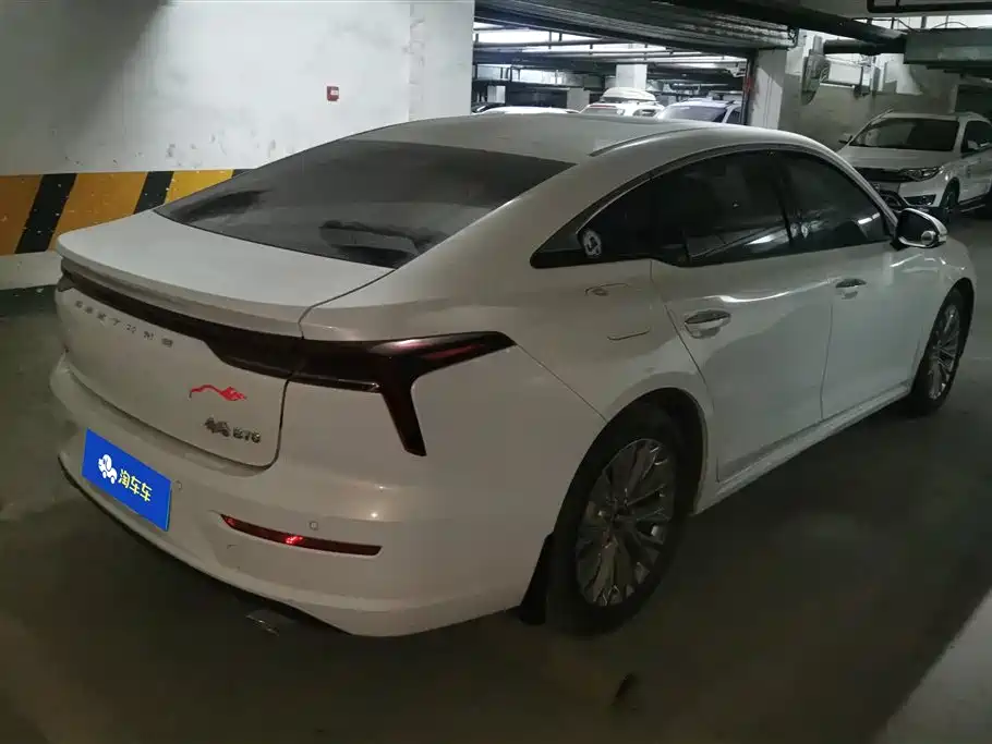 Besturn B70 3 rd Gen 1.5 T Auto Joy