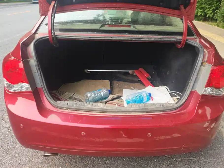 Cruze 1.6 L SL MT