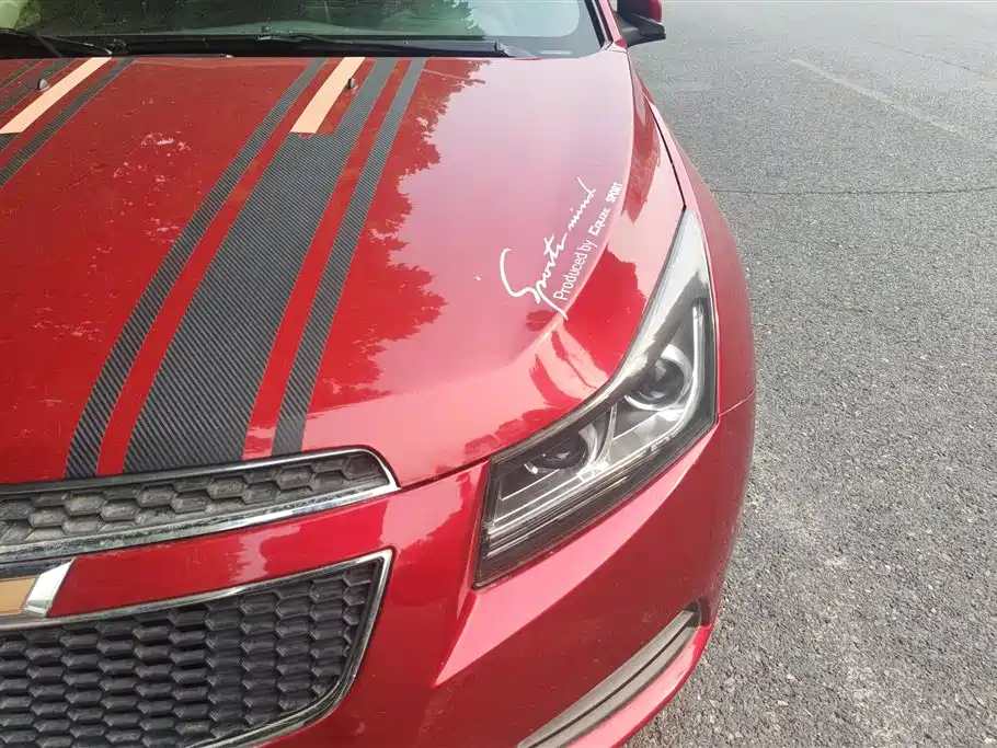 Cruze 1.6 L SL MT