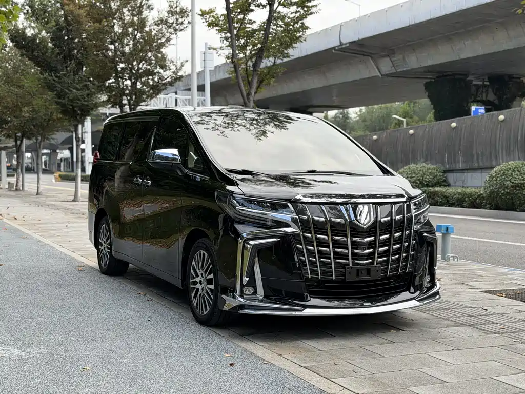 Alphard 3.5 L Distinguished