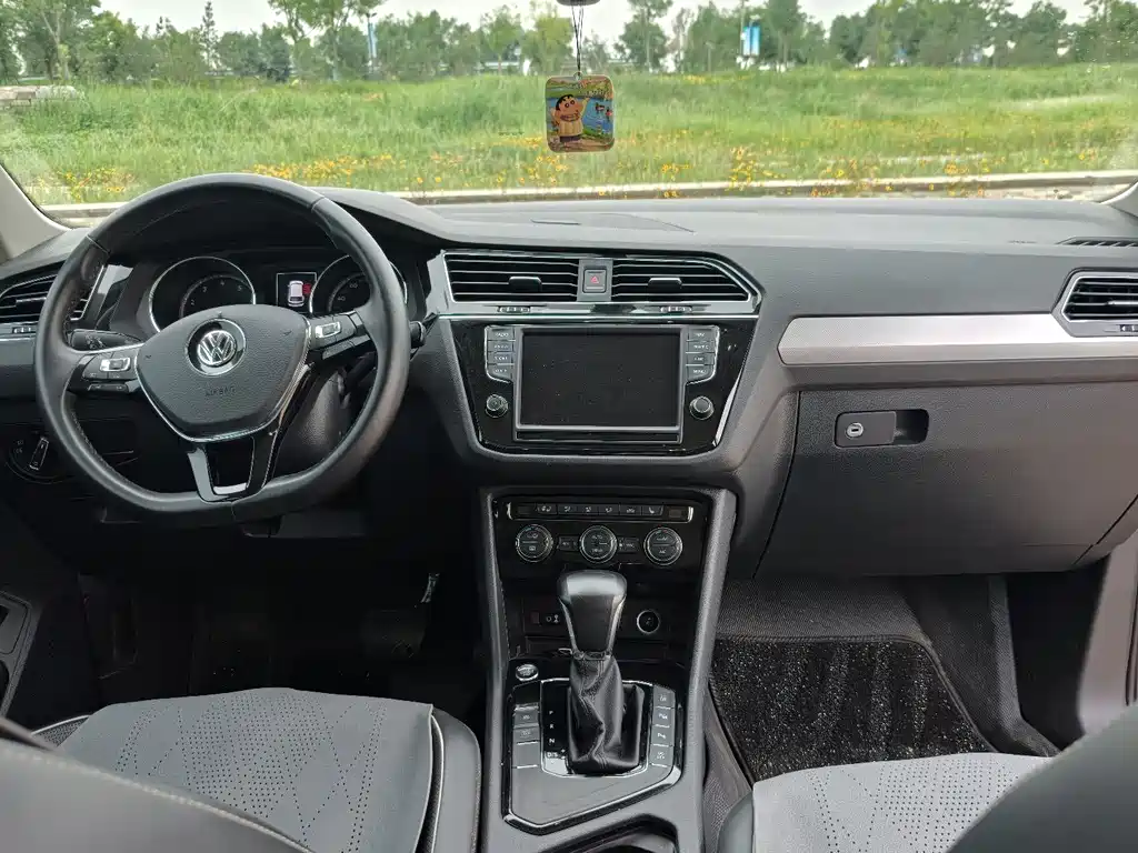 Tiguan L 330 TSI Auto 2 WD Flagship
