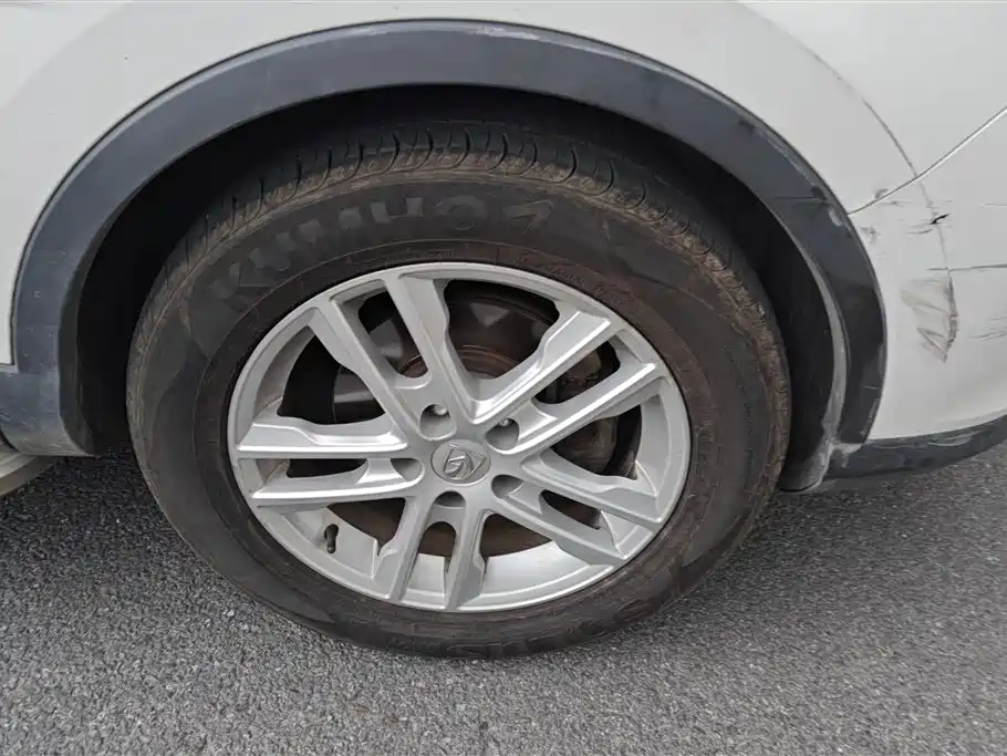 Baojun 560 宝骏560 2016款 1.8 L 手动精英型