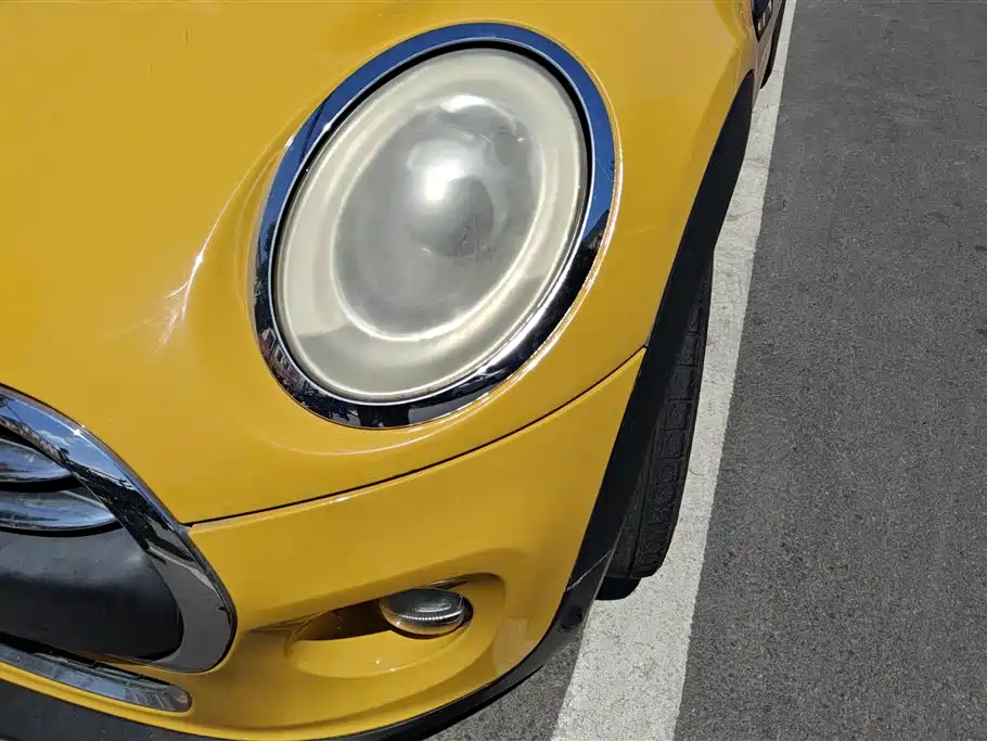 MINI 1.2 T ONE+