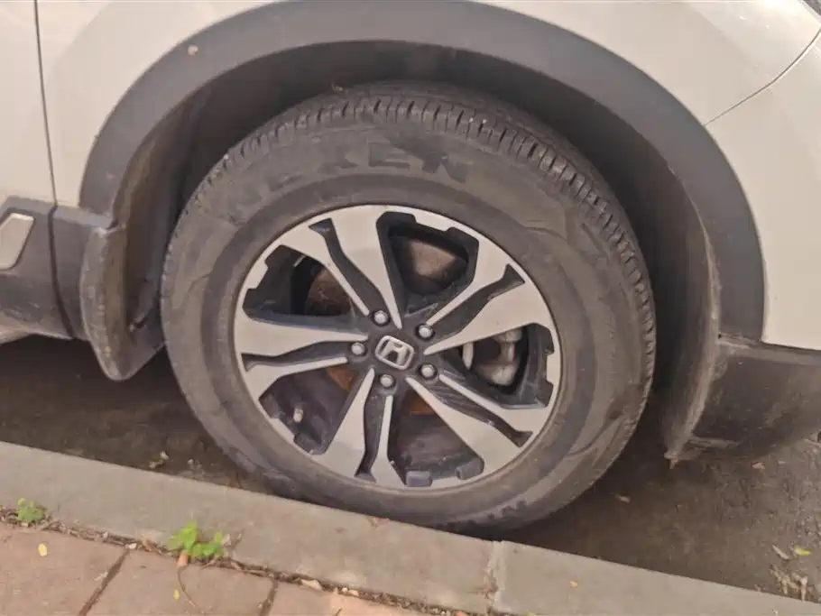 Honda CR-V 240 TURBO CVT 2 WD Comfort CN-V